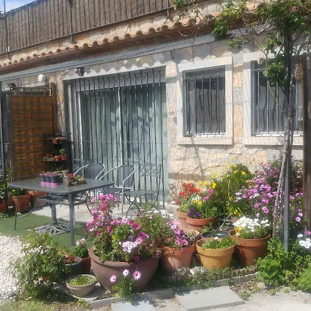 Navicgirona Apart خيرونا